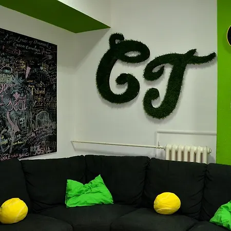 Hostel Cooltour