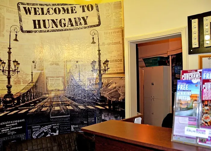 Hostel Cooltour *