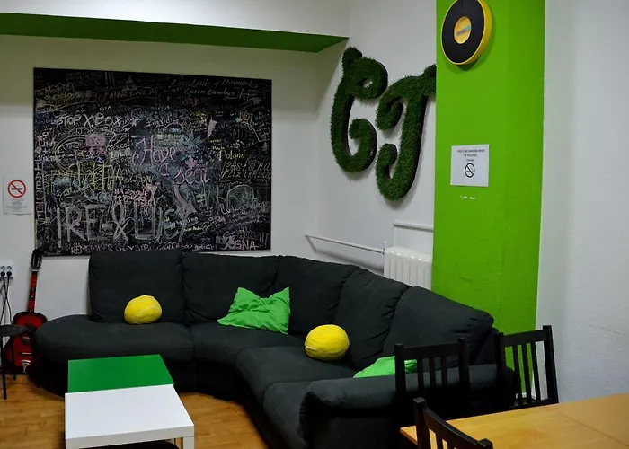 Hostel Cooltour *